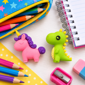 Novelty Animal Eraser – Assorted Unicorn or Dinosaur Design